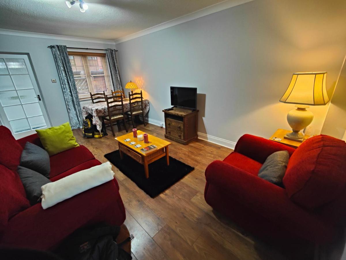 Great Place In Newcastle Apartment Exterior photo