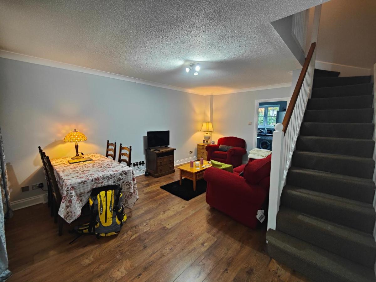 Great Place In Newcastle Apartment Exterior photo